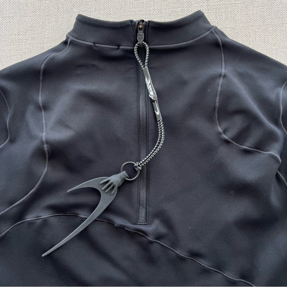 NIKE x OFF-WHITE™ • Long Sleeve Half Zip Top - Picture 9 of 11
